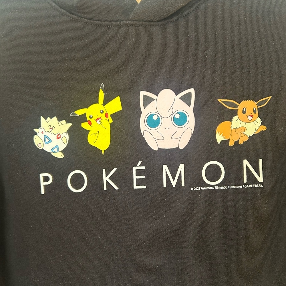 Old Navy Pokemon Sweatshirt in Black Size Youth Boys Large - Picture 2 of 8